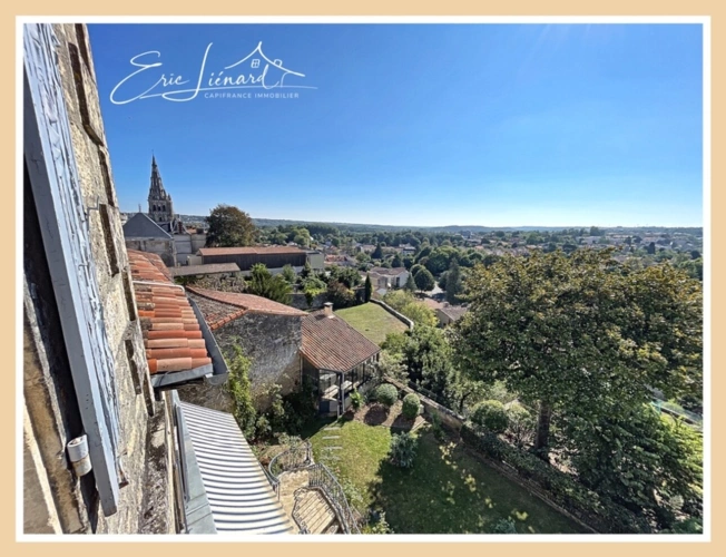 Photos 14 - Prestige - à vendre SAINT MAIXENT L'ECOLE (79) propriété P12 de 446 m² - Terrain de 2 152 m²