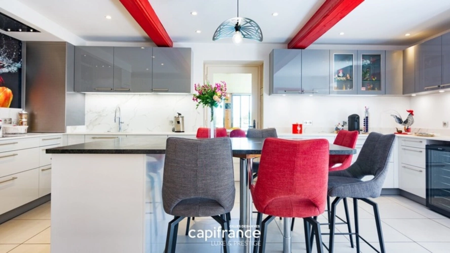 Photos 4 - Prestige - Pas de Voisins... Un îlot de charme dans un océan de nature