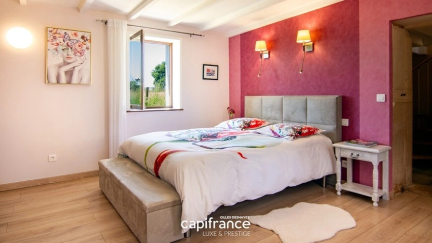 Photos 8 - Prestige - Pas de Voisins... Un îlot de charme dans un océan de nature