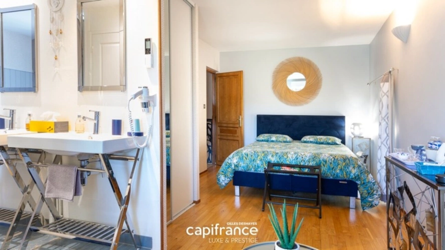 Photos 9 - Prestige - Pas de Voisins... Un îlot de charme dans un océan de nature