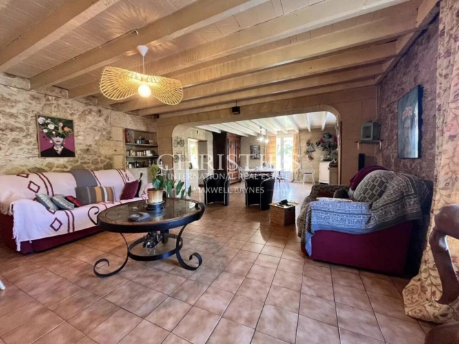 Photos 11 - Viticole - Maison de charme avec piscine au cœur des vignes