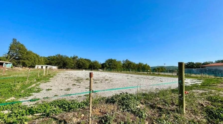 Photos 10 - Équestre - Loft provençal avec dépendance et installations équestres -