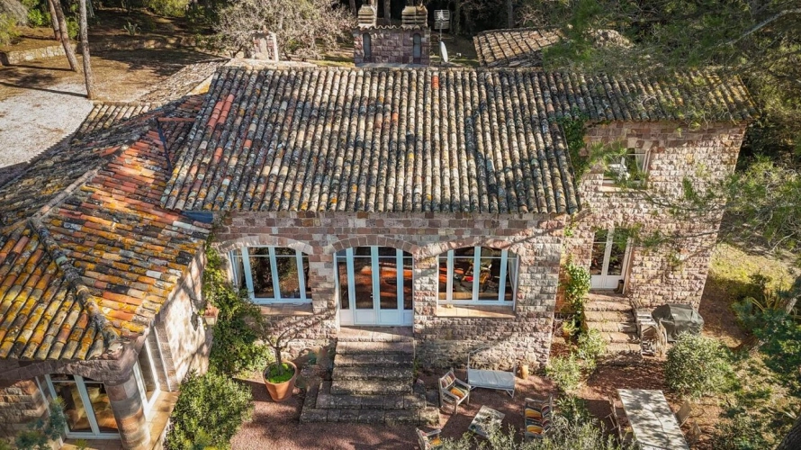 Photos 6 - Équestre - Propriété équestre d'exception à Saint-Raphaël (83)