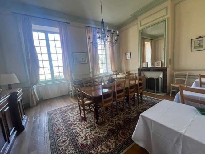 Photos 50 - Prestige - Elégant CHATEAU XIXs sur 70 ha, VUE PANORAMIQUE PYRÉNÉES, au bout d 'une allée,  Toulouse-Blagnac 1h30