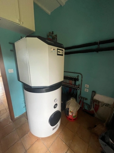 Photos 32 - Prestige - MARCIAC (32) 10 min, VUE EXCEPTIONNELLE, cachée, sans nuisance, TRES BELLE PROPRIETE sans travaux, piscine, ECONOMIQUE, écologique , geothermie, dependances