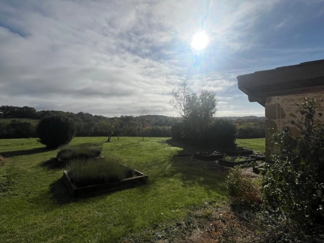 Photos 56 - Prestige - MARCIAC (32) 10 min, VUE EXCEPTIONNELLE, cachée, sans nuisance, TRES BELLE PROPRIETE sans travaux, piscine, ECONOMIQUE, écologique , geothermie, dependances