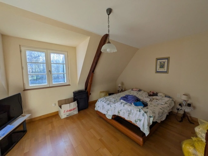 Photos 18 - Prestige - LOCMALO PROPRIÉTÉ DE 180M² ENVIRON EN CAMPAGNE AU CALME ENSEMBLE DE 2 MAISONS AVEC DOUBLE GARAGE PRÉAU ET DÉPENDANCE PUITS JARDIN ET BOIS DE 1 HECTARE 56