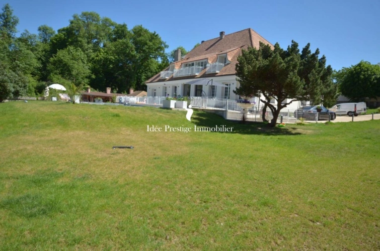 Photos 3 - Prestige - Maison de luxe restaurée en 2021