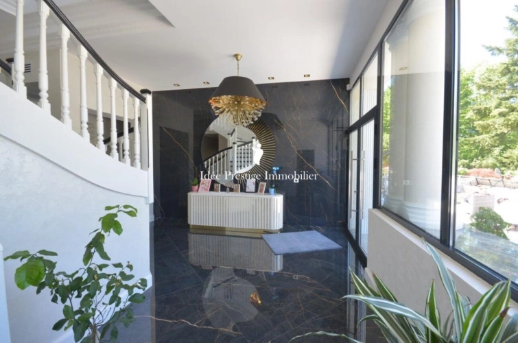 Photos 15 - Prestige - Maison de luxe restaurée en 2021