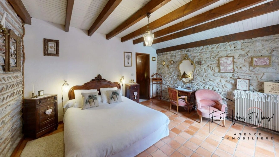 Photos 11 - Touristique - Propriété de caractère, 2 maisons, piscine, 1,4ha