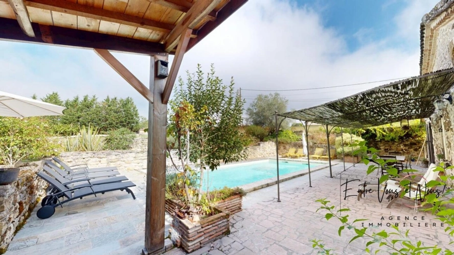 Photos 22 - Touristique - Propriété de caractère, 2 maisons, piscine, 1,4ha