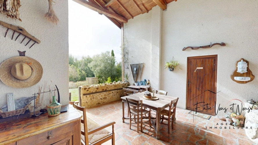 Photos 23 - Touristique - Propriété de caractère, 2 maisons, piscine, 1,4ha