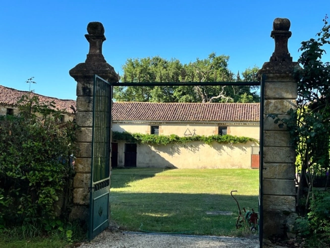 Photos 27 - Prestige - Dpt (32) NOGARO proche, ELEGANTE MAISON DE NOTABLES, économique, du XIXs 600M2, parc séculaire, dépendances en U, 11 ha, sans travaux