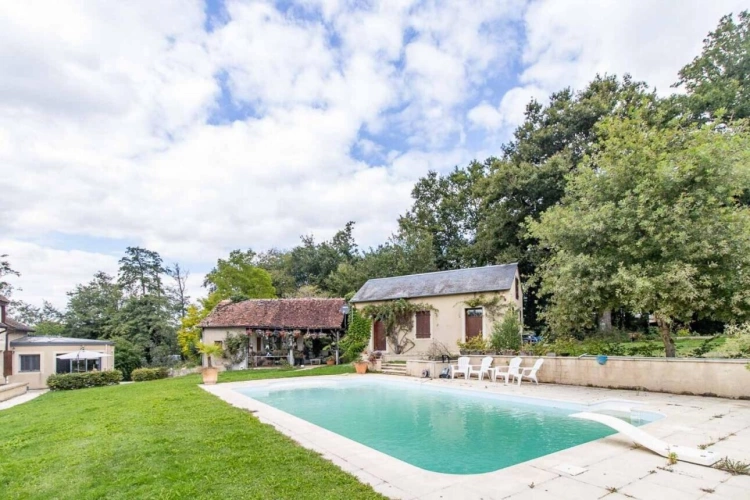 Photos 10 - Équestre - Propriété équestre sur 10,3 hectares dans la Nièvre (58)