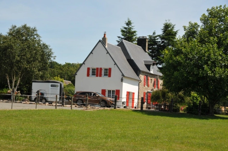 Photos 15 - Équestre - Propriété équestre à vendre – 7 pièces – 2,8 hectares – LANDELLES-ET-COUPIGNY (14), Calvados, Normandie