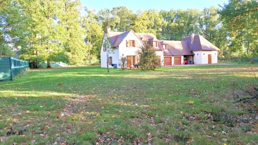 Photos 3 - Touristique - FEUCHEROLLES (78) Propriété composée de deux maisons de 324 m2 sur 2713 m2 de terrain