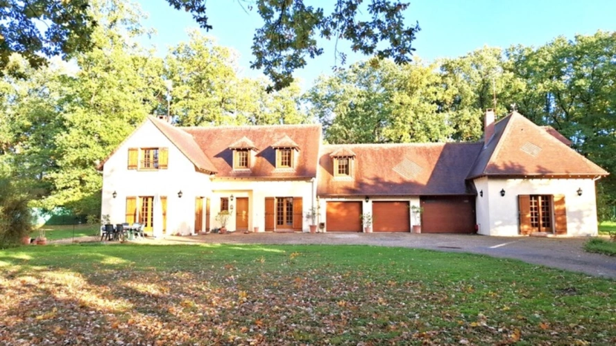 Photos 4 - Touristique - FEUCHEROLLES (78) Propriété composée de deux maisons de 324 m2 sur 2713 m2 de terrain