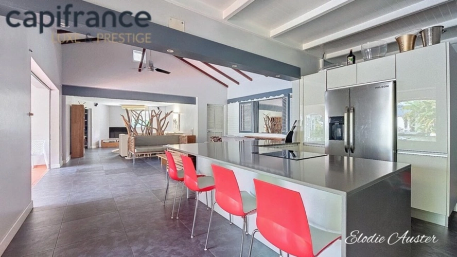 Photos 8 - Prestigious - 8-room property with sea view and close to beaches and a 190m2 building to renovate