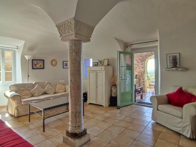 Photos 4 - Touristique - Maison en pierre