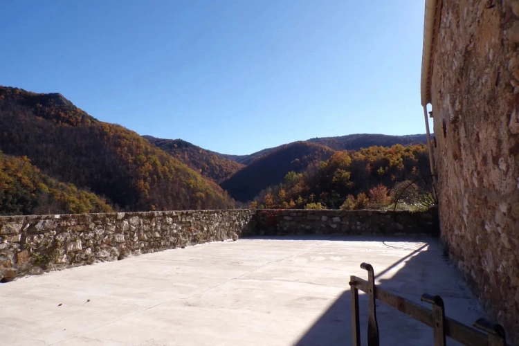 Photos 5 - Forestière - Typique Mas Catalan 105 ha sur le GR 20.