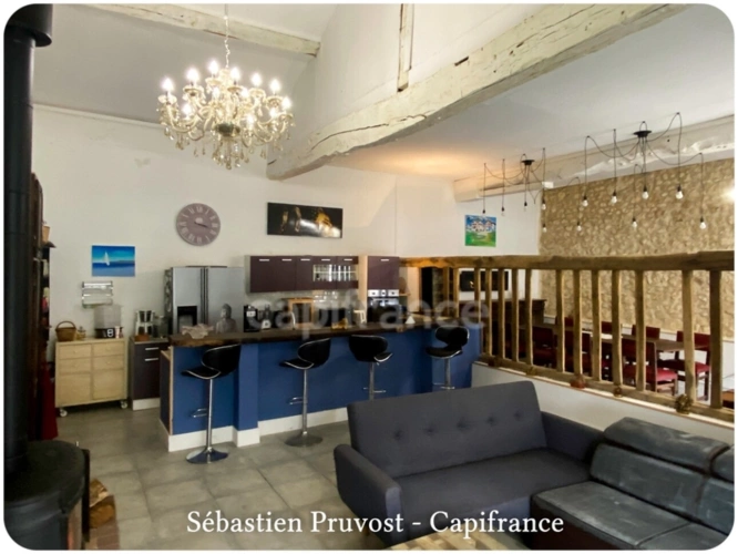 Photos 5 - Prestige - Propriete à vendre 6 pièces proche de BRANTOME (24), site en sommet de colline, clos de murs, piscine, annexe, dépendances