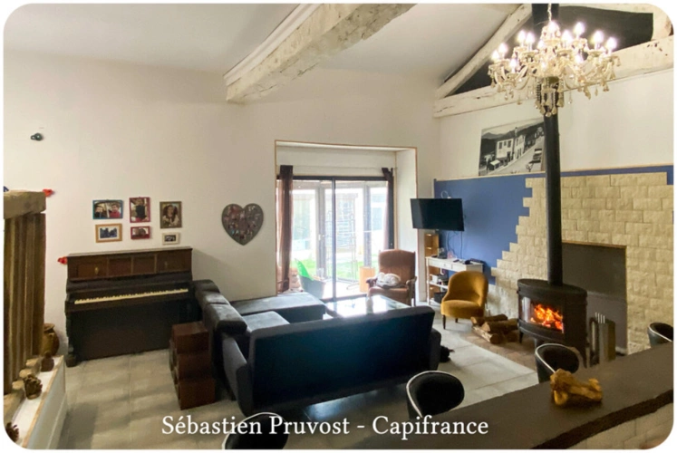 Photos 9 - Prestige - Propriete à vendre 6 pièces proche de BRANTOME (24), site en sommet de colline, clos de murs, piscine, annexe, dépendances