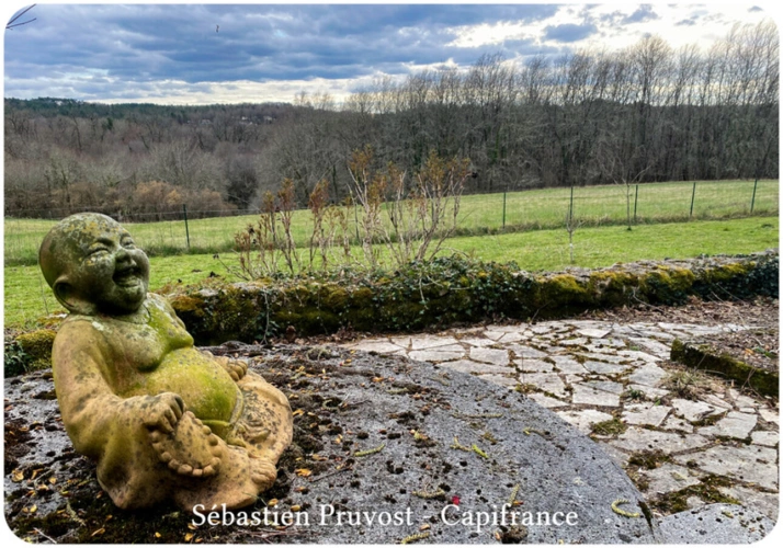 Photos 13 - Prestige - Propriete à vendre 6 pièces proche de BRANTOME (24), site en sommet de colline, clos de murs, piscine, annexe, dépendances