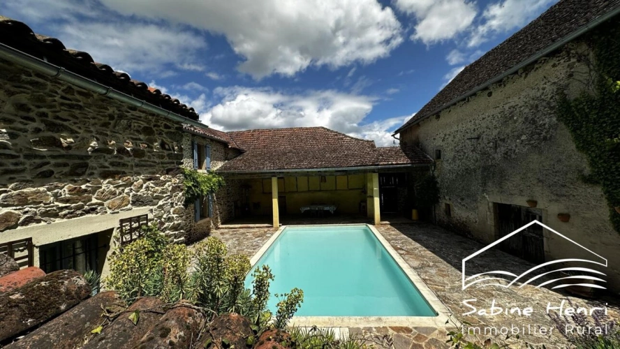 Photos 8 - Tourist - Maison de campagne avec chambres d'hotes