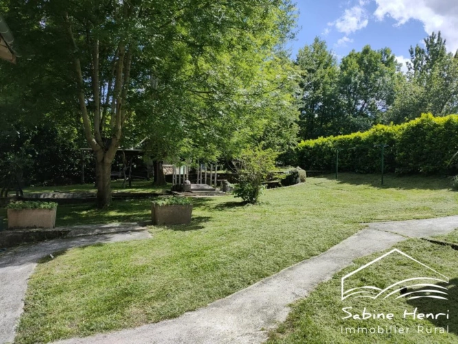 Photos 19 - Prestige - Moulin aménagé en 6 habitations sur plus d'un hectare