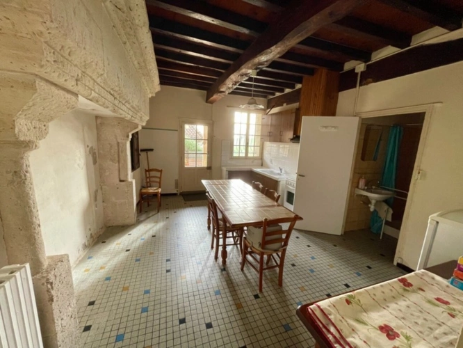 Photos 23 - Prestige - Hameau Authentique T15 à vendre, avec Maison et 6 logements indépendants et une vue panoramique-Saint-Vincent-Lespinasse (82)