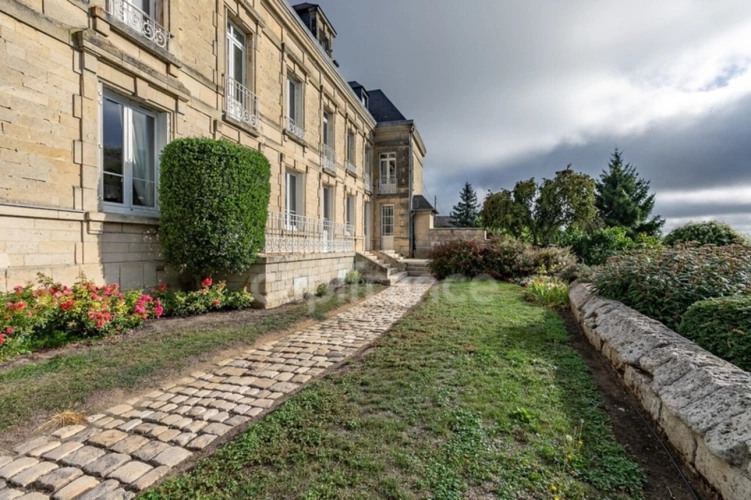 Photos 43 - Prestige - Propriete à vendre 11 pièces CLAMECY (02)