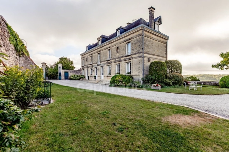 Photos 57 - Prestige - Propriete à vendre 11 pièces CLAMECY (02)