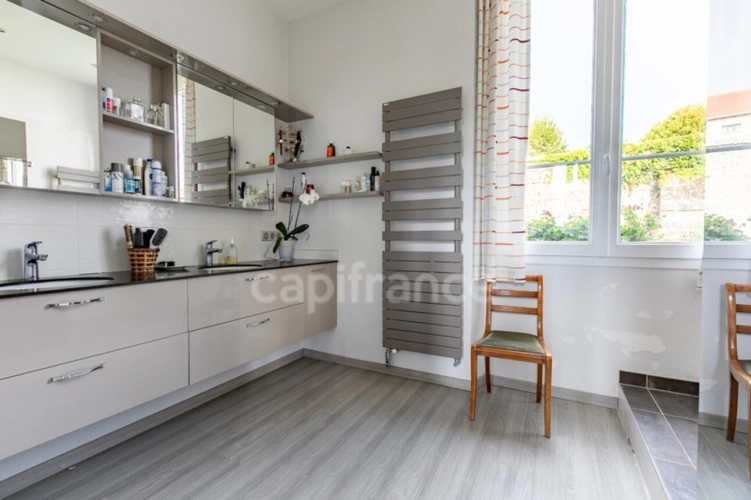 Photos 68 - Prestige - Propriete à vendre 11 pièces CLAMECY (02)