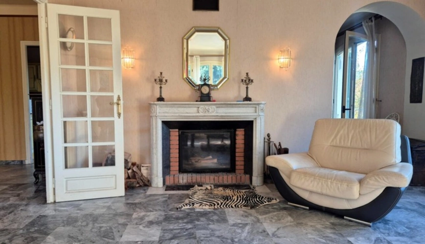 Photos 13 - Prestige - Belle propriété 6 pièces avec piscine PRADES (66)