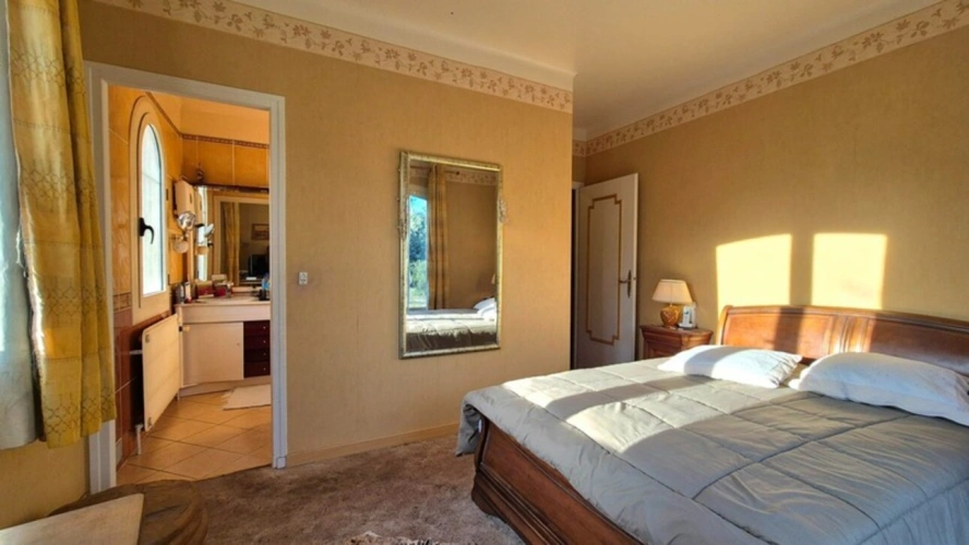 Photos 16 - Prestige - Belle propriété 6 pièces avec piscine PRADES (66)