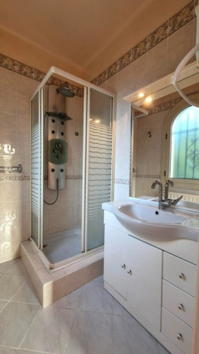 Photos 18 - Prestige - Belle propriété 6 pièces avec piscine PRADES (66)