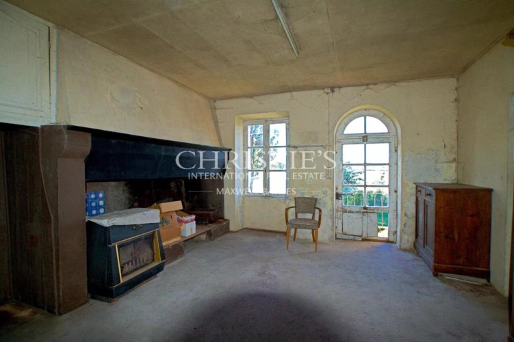 Photos 12 - Equestrian - 27-hectare property in one piece, isolated, quiet. Character buildings. To be renovated.