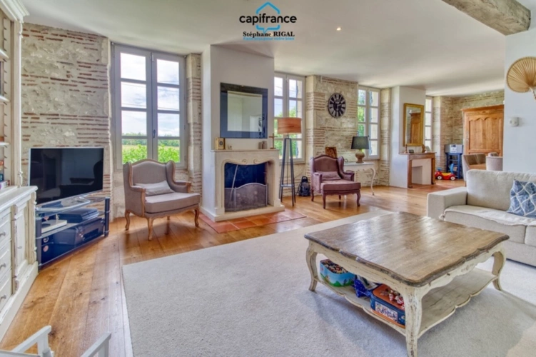 Photos 12 - Prestige - Propriete à vendre 10 pièces FONGRAVE (47) maison de 360m2 sur terrain de 1,43ha