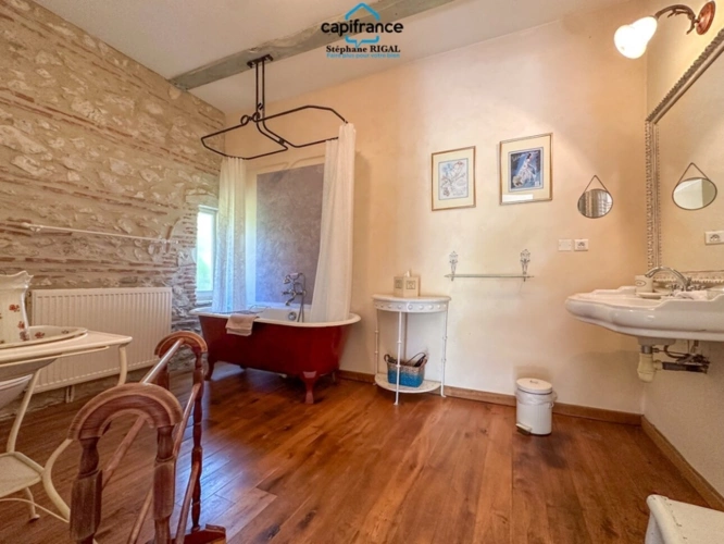 Photos 27 - Prestige - Propriete à vendre 10 pièces FONGRAVE (47) maison de 360m2 sur terrain de 1,43ha