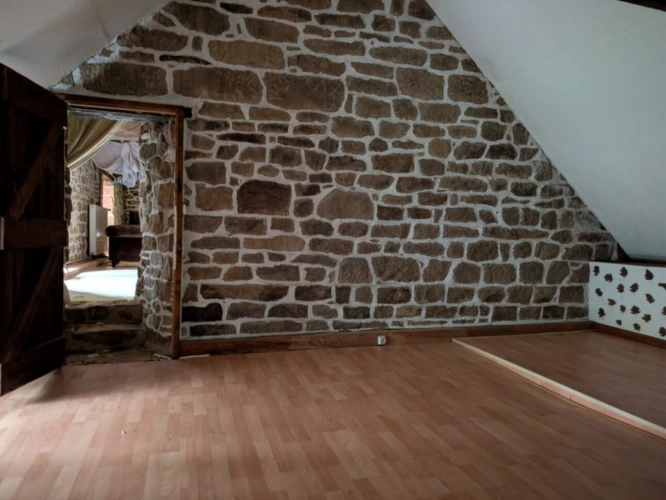 Photos 13 - Touristique - LOCMALO EN CAMPAGNE PROPRIÉTÉ DE 7 PIECES DE 188M² AVEC HANGAR ET DÉPENDANCES PARCELLE DE 5000m²