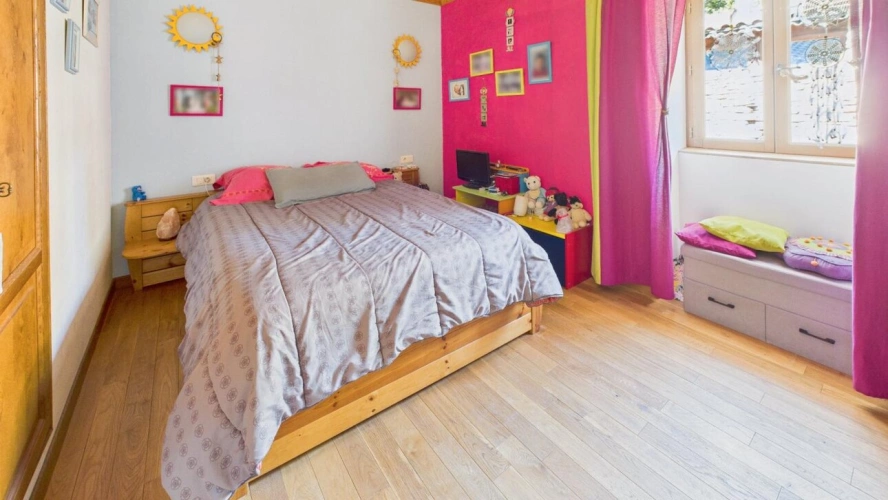 Photos 18 - Tourist - Estate