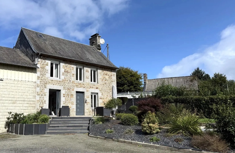 Photos 1 - Équestre - MANCHE – PROPRIETE AGRICOLE D’ENVIRON 8.80 HECTARES.