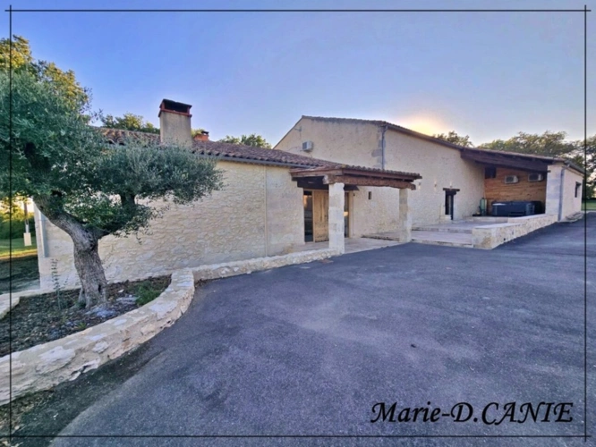 Photos 22 - Touristique - Domaine de prestige avec maison, gîte et dépendances, dans le Nord du Gers, à La Romieu, aux portes des Landes et du Lot-et-Garonne