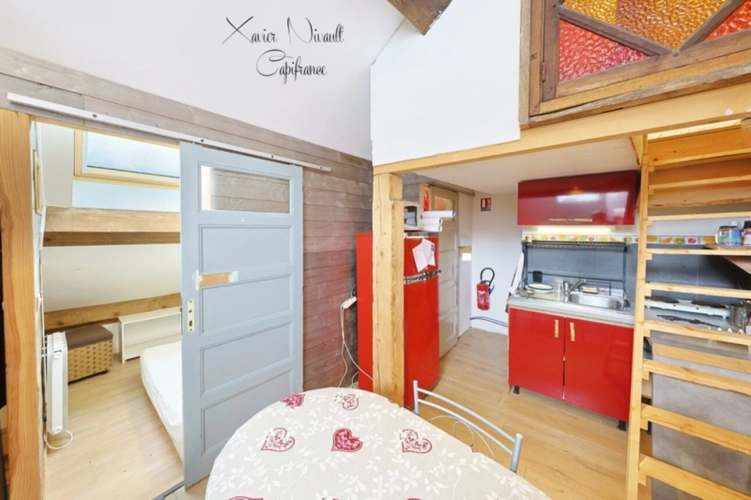 Photos 47 - Prestige - Propriete à vendre 15 pièces LE GRAND ABERGEMENT (01)