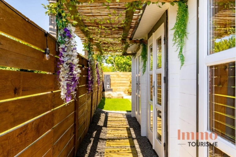 Photos 1 - Touristique - Élégant domaine avec 2 gîtes, piscine & 1 hectare de nature p