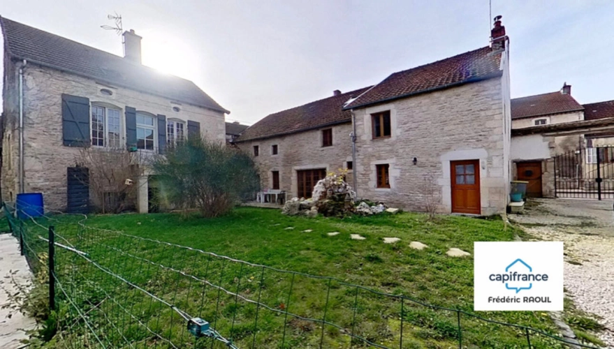 Photos 2 - Tourist - Is-sur-Tille – Ensemble immobilier