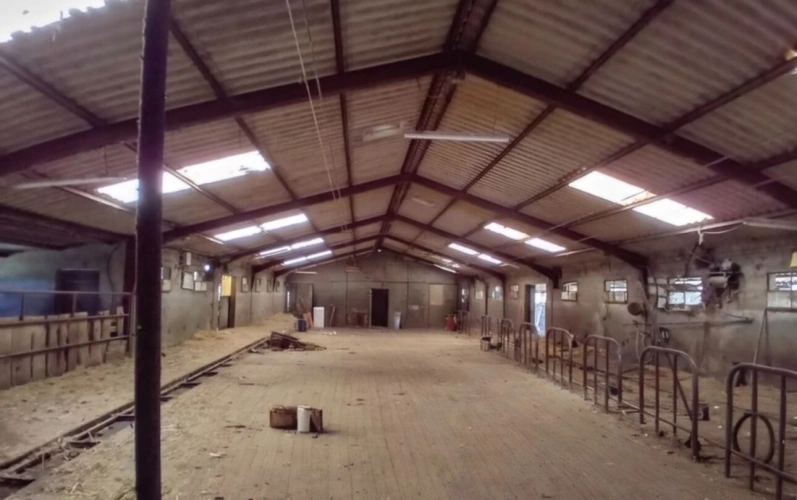 Photos 5 - Touristique - Propriete à vendre 10 pièces proche de LA CHATRE (36) Ancienne seigneurie de 160 m² avec dépendances