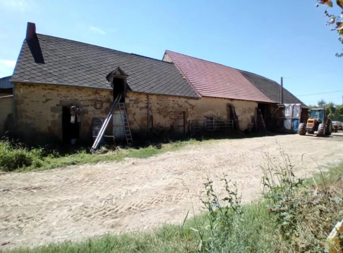 Photos 6 - Touristique - Propriete à vendre 10 pièces proche de LA CHATRE (36) Ancienne seigneurie de 160 m² avec dépendances
