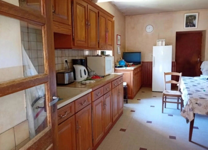 Photos 8 - Touristique - Propriete à vendre 10 pièces proche de LA CHATRE (36) Ancienne seigneurie de 160 m² avec dépendances