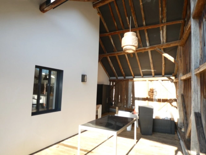 Photos 6 - Touristique - VAGNEY (88)Propriété d'exception T8  avec un appartement T3 exploité en location saisonnière , piscine , terrain 900m².               avec piscine, terrain 900m²